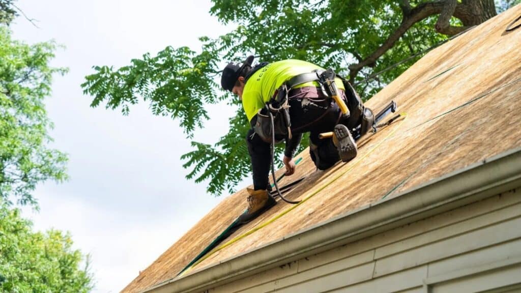 Top 10 Highest Rated Roofers in Metro Detroit Schoenherr Roofing Crew Safety